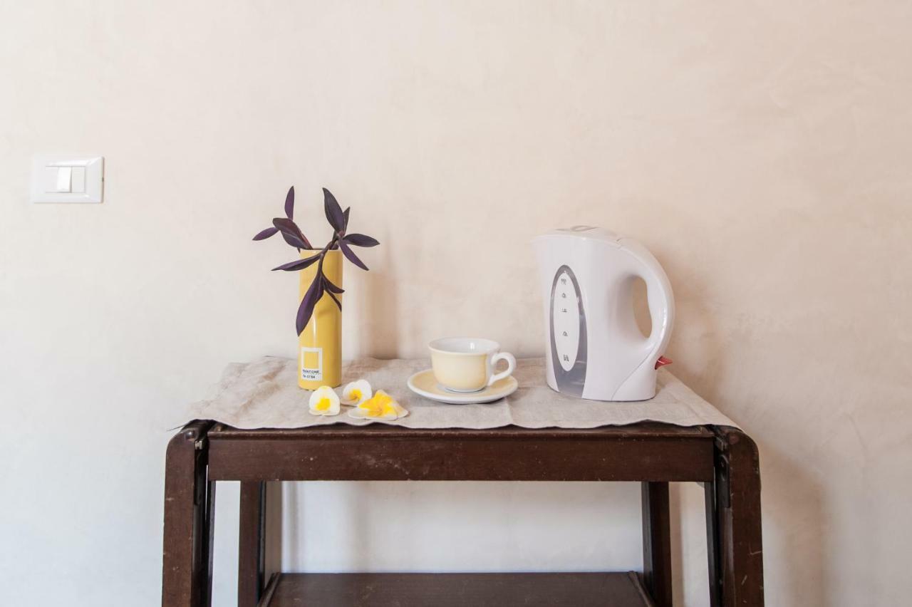 Le Pomelie Bed And Breakfast Палермо Екстериор снимка